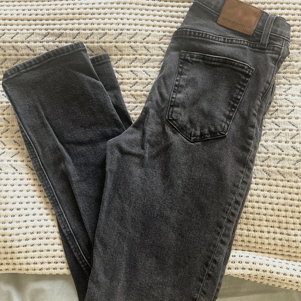 Denim Forum Arlo High Rise Straight Jean